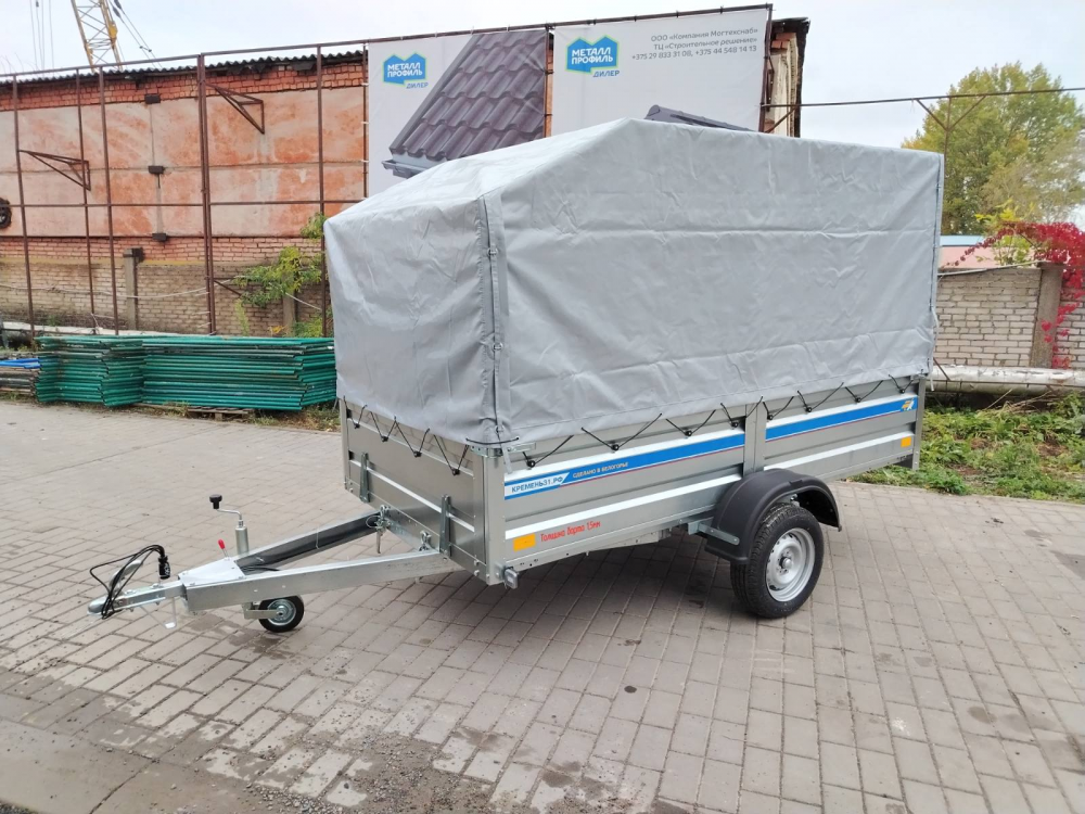 Аренда/прокат одноосного прицепа  3,08х1,6 м, борт 500 мм с тентом для легковых автомобилей категория "B"
